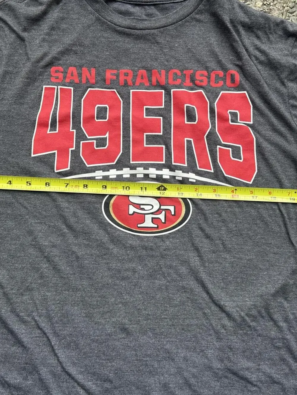 NFL Team Apparel 49ers Gray Tee Men’s L + Vintage 49ers Beanie Football Fan